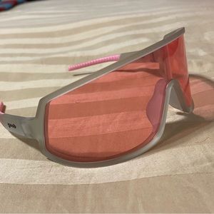 Goodr “Extreme Dumpster Diving” Unisex Wrap Sunglasses